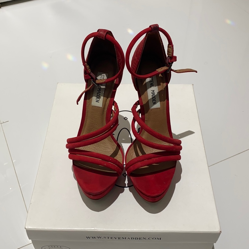Steve Madden Rosalia Red Platform Heels